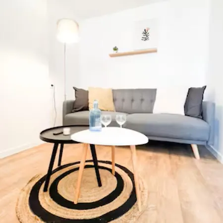 Albatros Apartment *